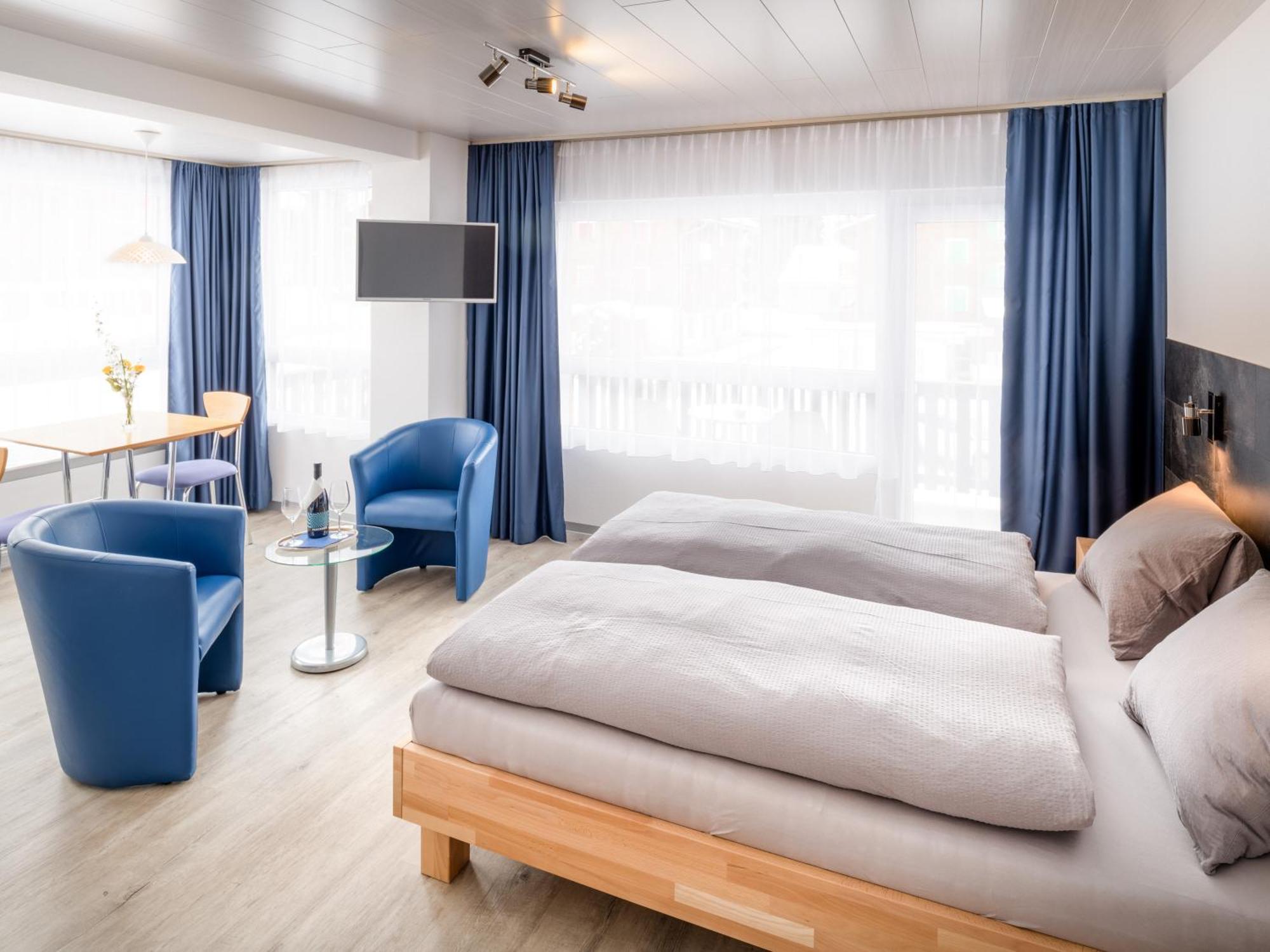 Hotel Alpha Grachen Luaran gambar